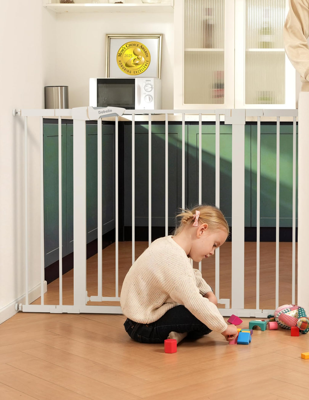 Babelio Auto-Close Baby Gate for Doorways and Stairs