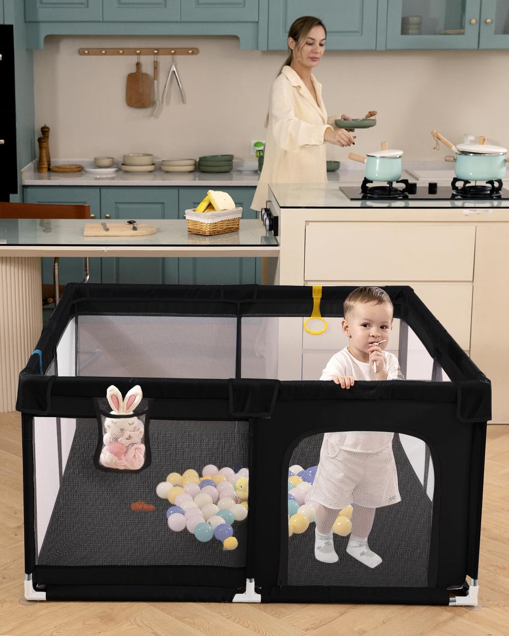 Dearlomum Extra-Large Baby Playpen with Soft Mesh Fence
